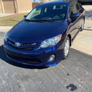 TOYOTA COROLLA (2013)