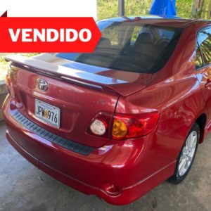 TOYOTA COROLLA  (2010)